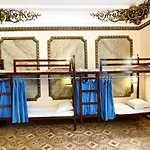 Hostel Day & Night Odessa