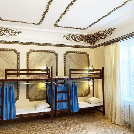 Day & Night Хостел