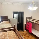 Day & Night Hostal *